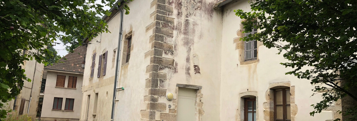 Immeuble  130 m² à vendre à Vitteaux (21350)