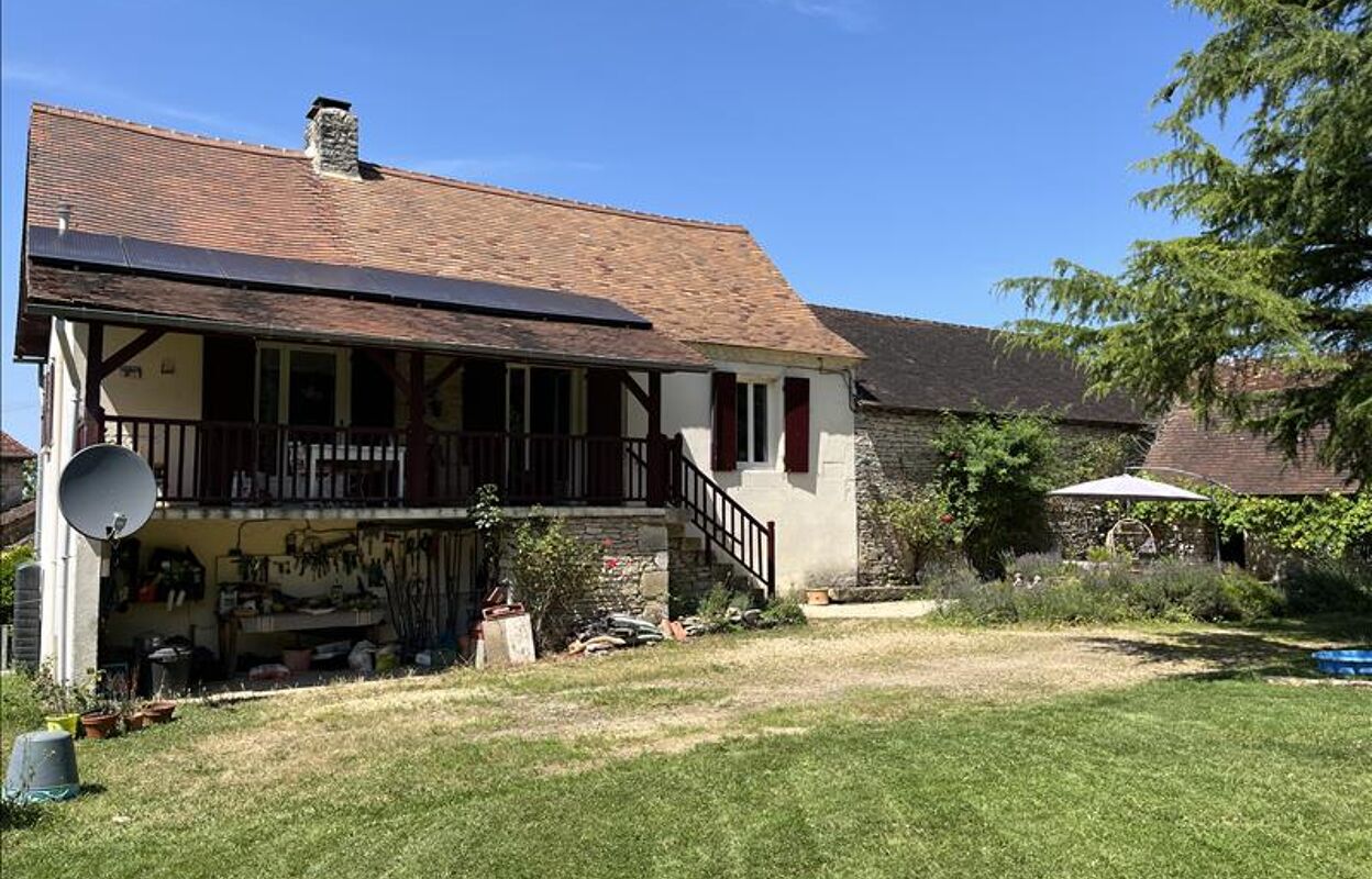 maison 4 pièces 84 m2 à vendre à Coulaures (24420)