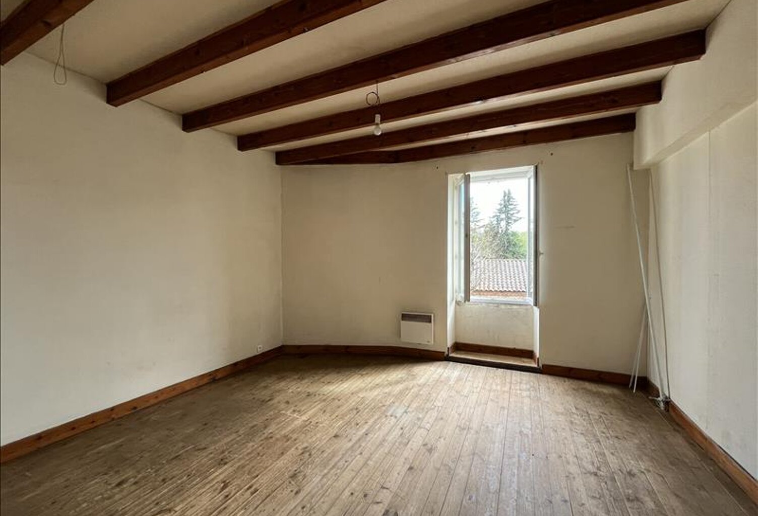 Maison de bourg de 5 pièces principales — photo 1