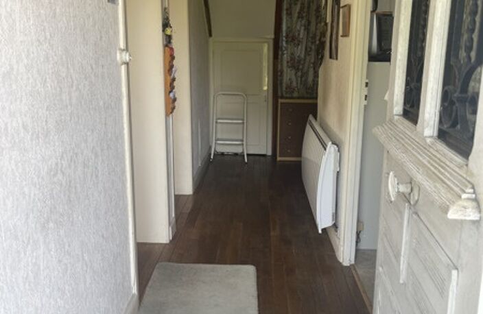 Maison en pierre de 5 pièces principales — photo 4