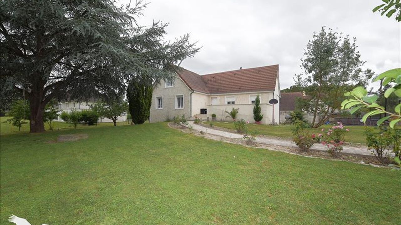 maison 6 pièces 161 m2 à vendre à Romorantin-Lanthenay (41200)