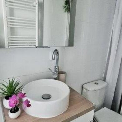 Immeuble  436800 €