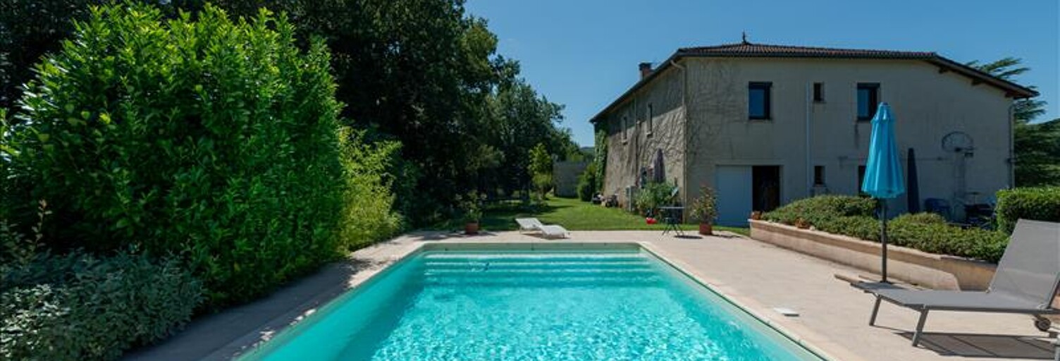 Maison 7 Pièces 199 m² à vendre à Parnac (46140)