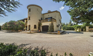 Maison 13 Pièces 344 m² à vendre à Entraigues-sur-la-Sorgue (84320)