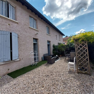 Maison 7 pièces 144 m²