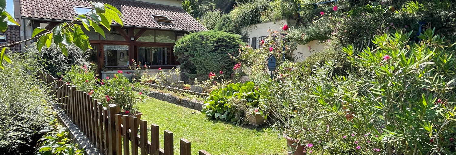 Maison 7 Pièces 174 m² à vendre à Iteuil (86240)