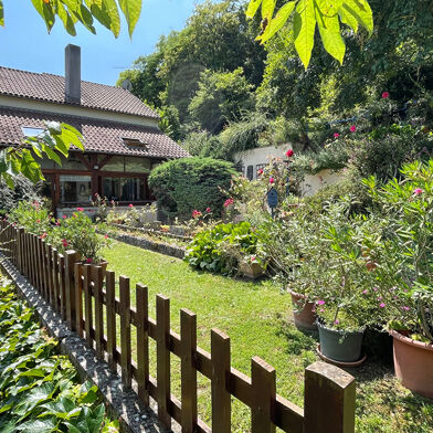 Maison 7 pièces 250000 €