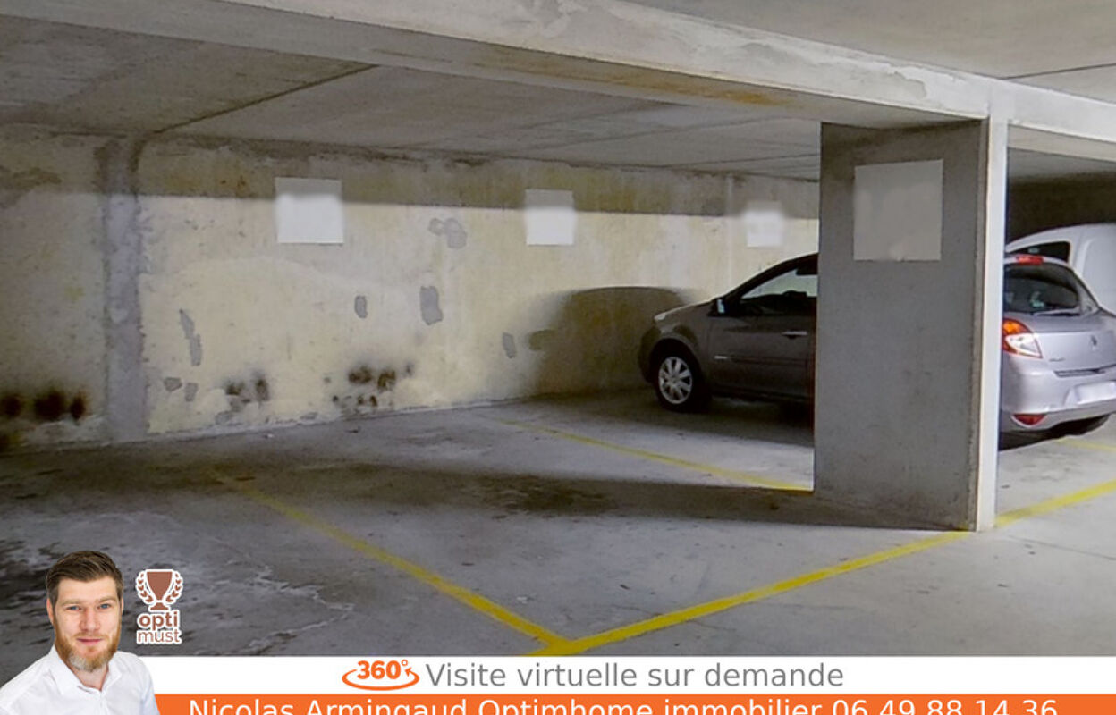 garage  pièces 12 m2 à vendre à Antony (92160)