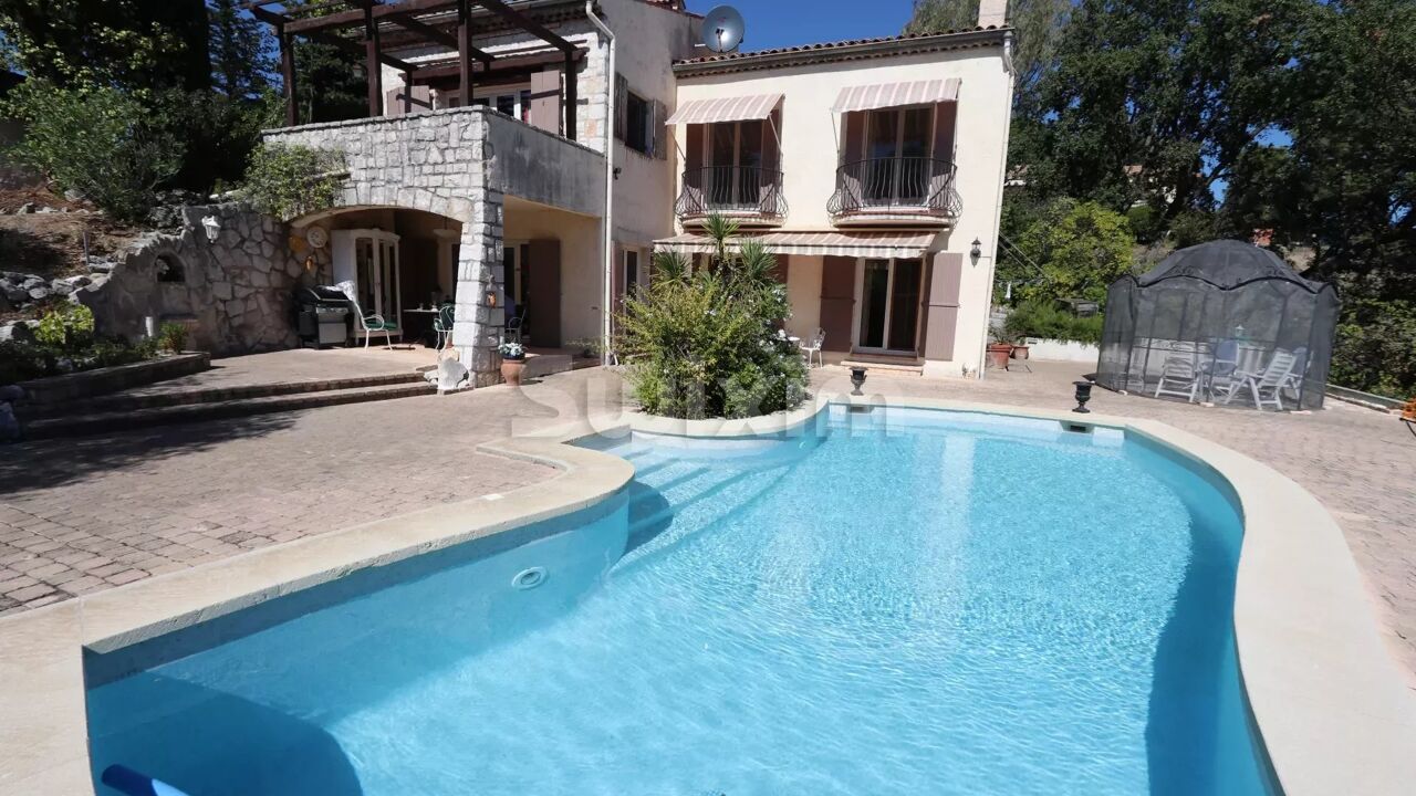 maison 10 pièces 240 m2 à vendre à Saint-Paul-de-Vence (06570)