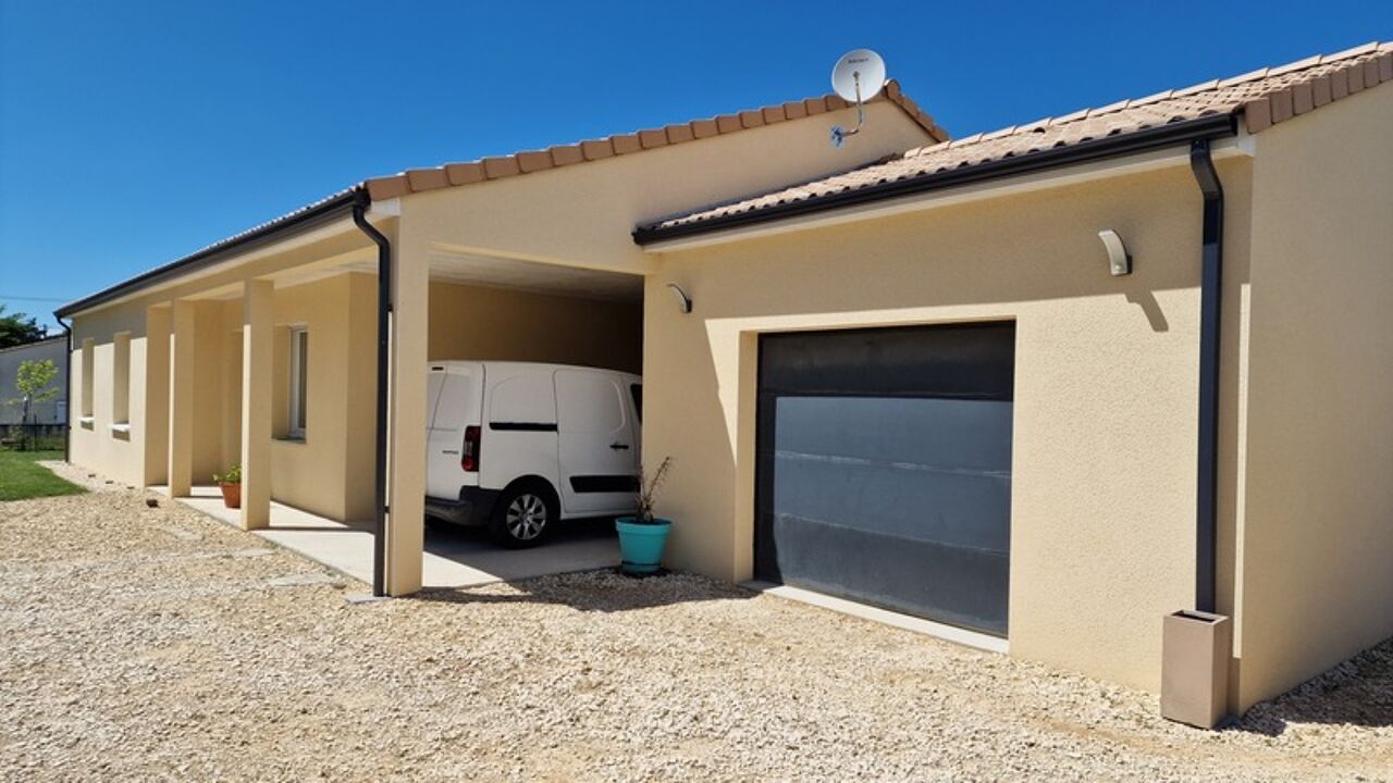 maison 5 pièces 125 m2 à vendre à La Rochefoucauld (16110)