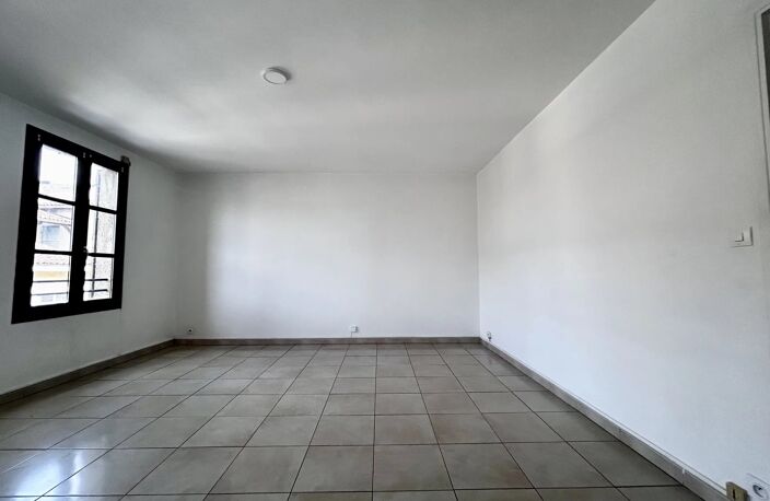 Appartement T3 centre ville — photo 3