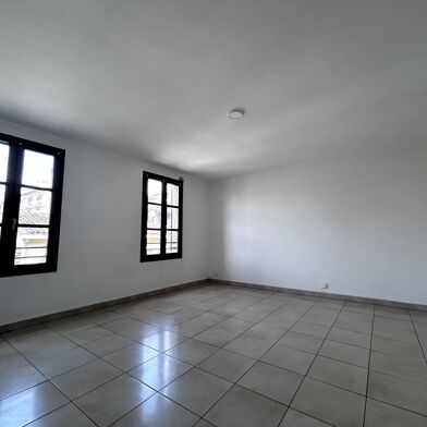 Appartement 3 pièces 135000 €