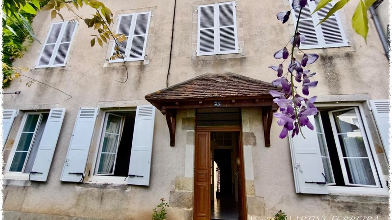 maison 5 pièces 145 m2 à vendre à Châteaumeillant (18370)