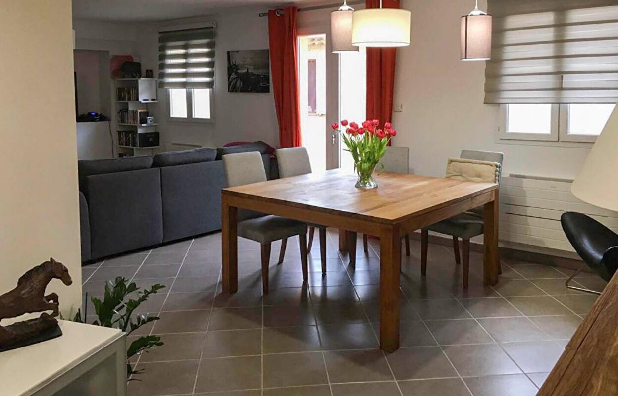 maison 4 pièces 104 m2 à vendre à Corbières (04220)