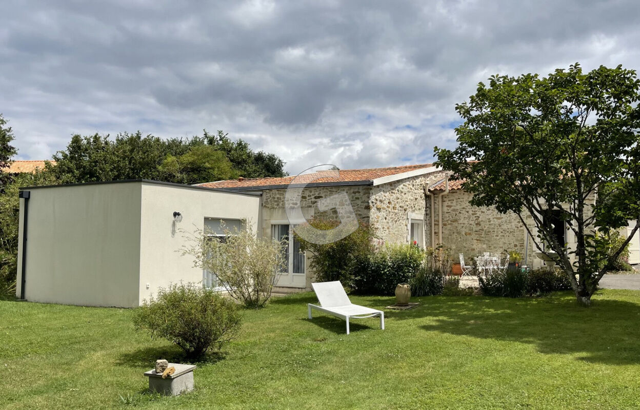 maison 3 pièces 112 m2 à vendre à Saint-Cyr-en-Talmondais (85540)