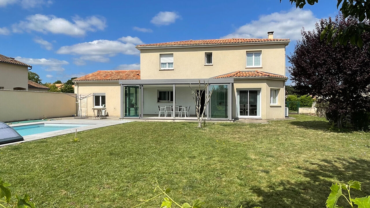 maison 7 pièces 157 m2 à vendre à Ligugé (86240)