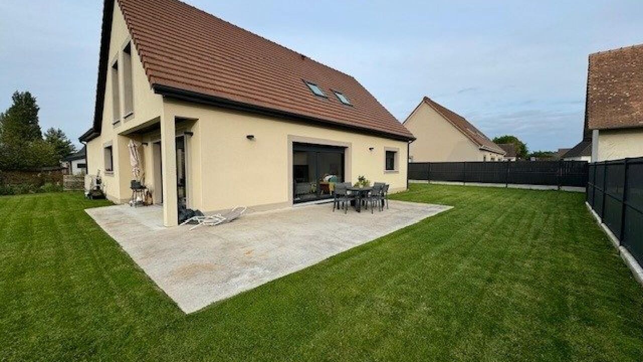 maison 5 pièces 148 m2 à vendre à Le Thuit-de-l'Oison (27370)