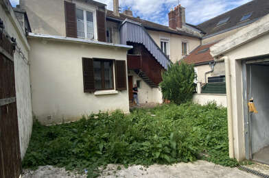 Appartement 3 pièces 128400 €