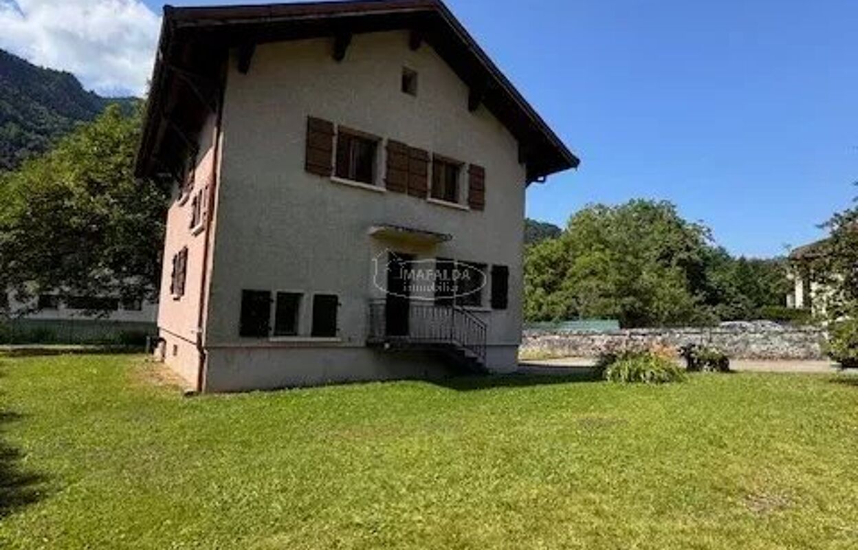 maison 6 pièces 114 m2 à vendre à Saint-Jeoire (74490)