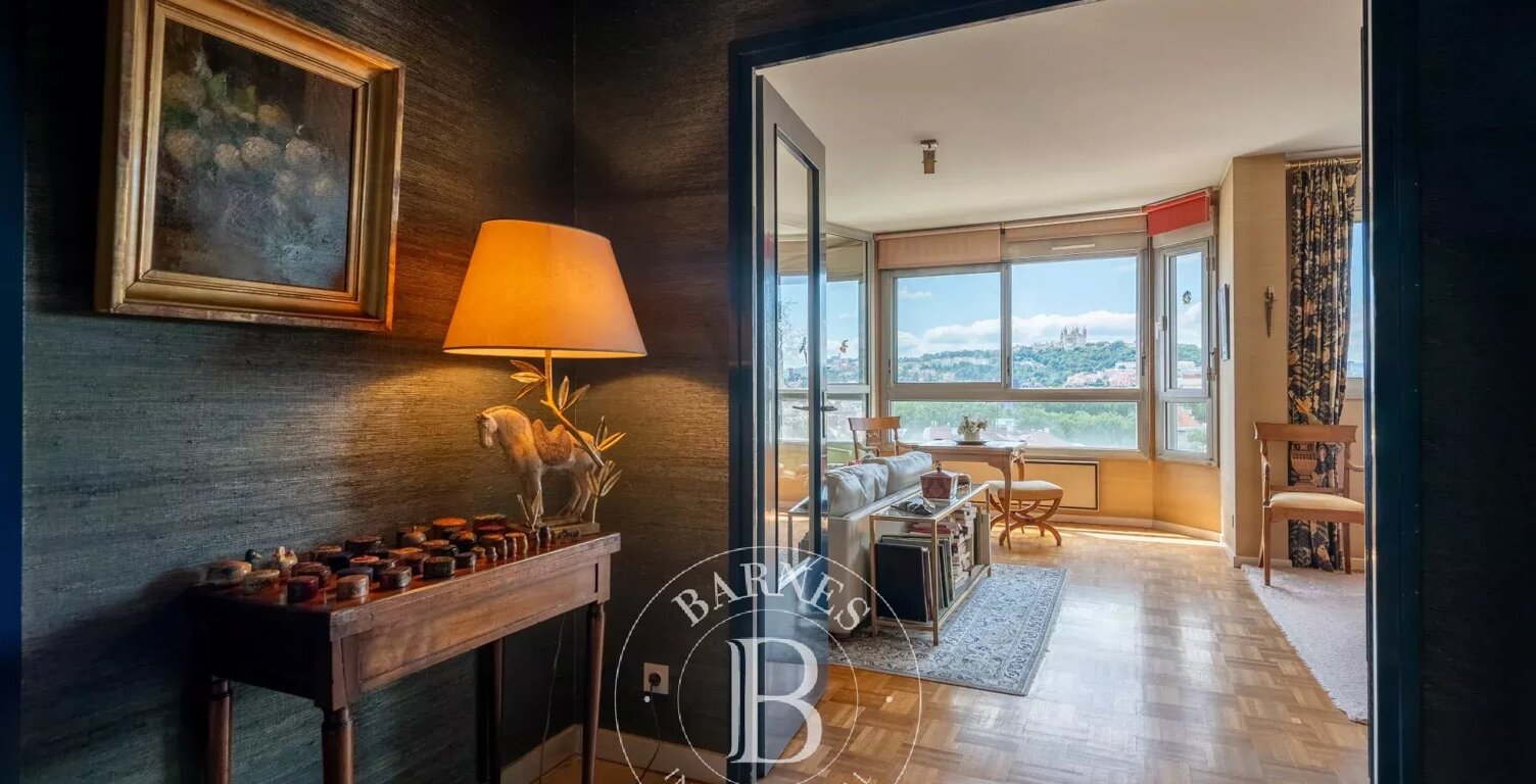 Lyon 6 - Saint-Pothin - Appartement au 10 ème étage de 112,64 m² - 2 chambres poss. 4 - 1 cave — photo 1