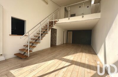 location appartement 2 500 € CC /mois à proximité de Pantin (93500)