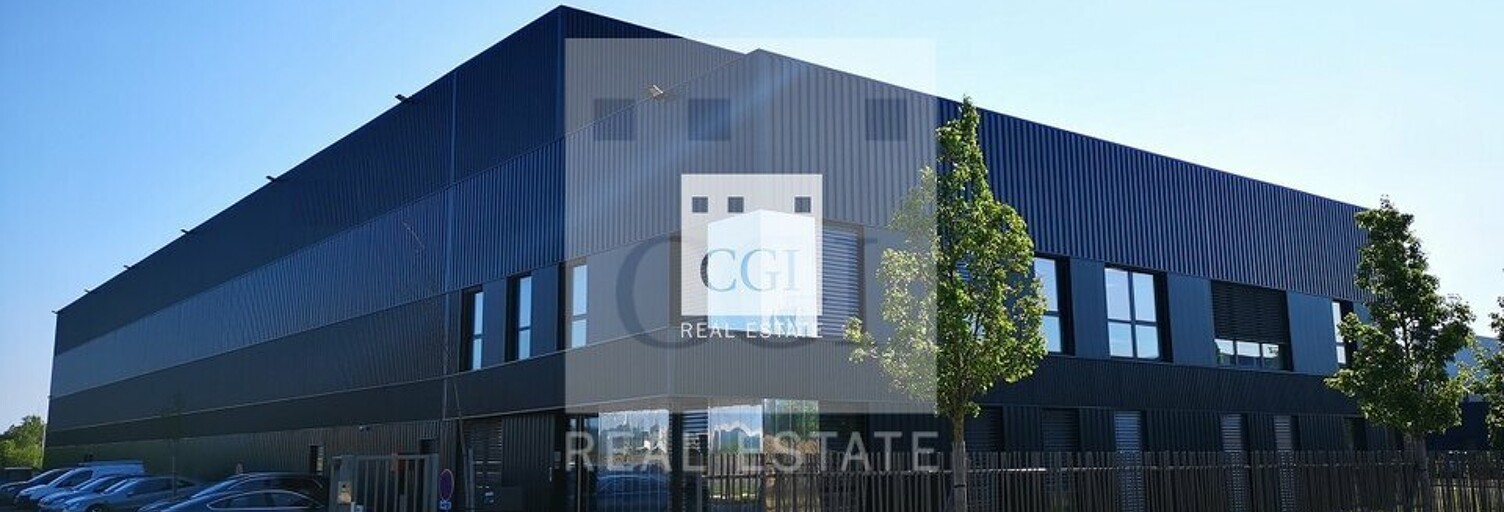 Commerce  2883 m² à louer à Genas (69740)