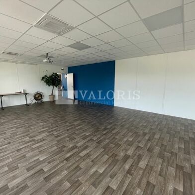 Bureau 170 m²