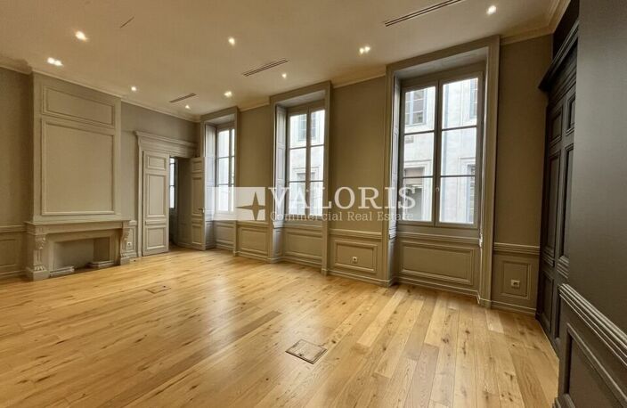 BUREAUX à LOUER — photo 3