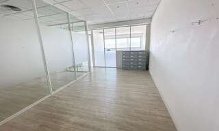 Bureau 7 Pièces 134 m² à louer à Mouans-Sartoux (06370)