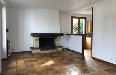 location appartement 796 € CC /mois à proximité de Lacarre (64220)