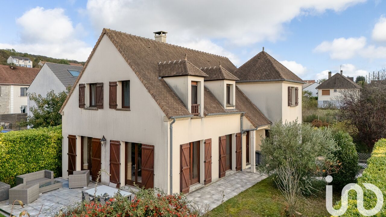 maison 7 pièces 153 m2 à vendre à Chanteloup-les-Vignes (78570)