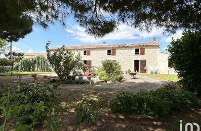 vente maison 273 600 € à proximité de Les Velluire-sur-Vendée (85770)