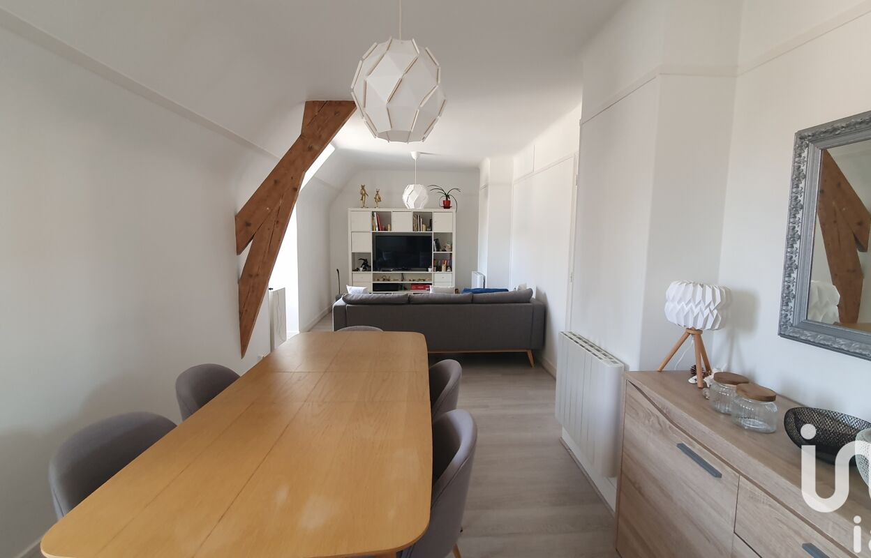 appartement 5 pièces 109 m2 à vendre à Les Andelys (27700)