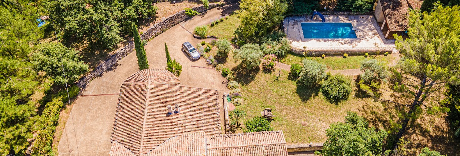 Maison 5 Pièces 355 m² à vendre à Roussillon (84220)