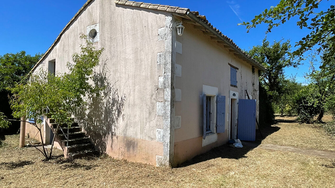 maison 2 pièces 68 m2 à vendre à Ligugé (86240)