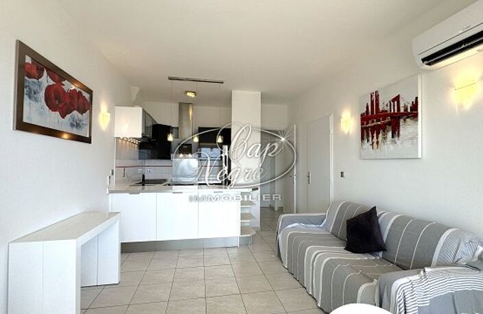 Appartement situé sur les hauteurs du Lavandou avec magnifique v — photo 4