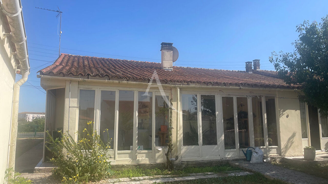 maison 4 pièces 94 m2 à vendre à Rochefort (17300)