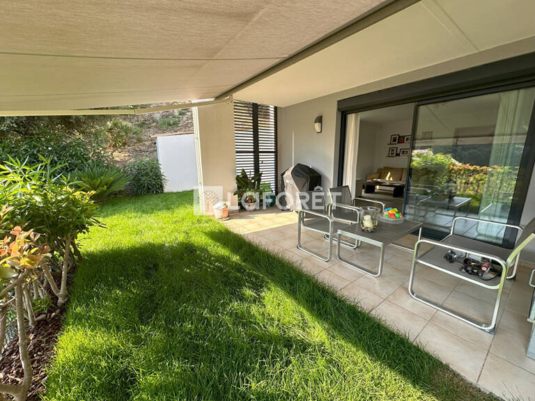 Appartement St Laurent Du Var 4 pièce(s) 96 m2 — photo 1