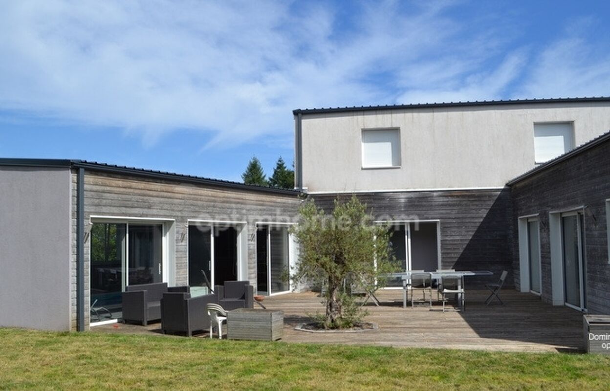 maison 8 pièces 230 m2 à vendre à Saint-Dié-des-Vosges (88100)