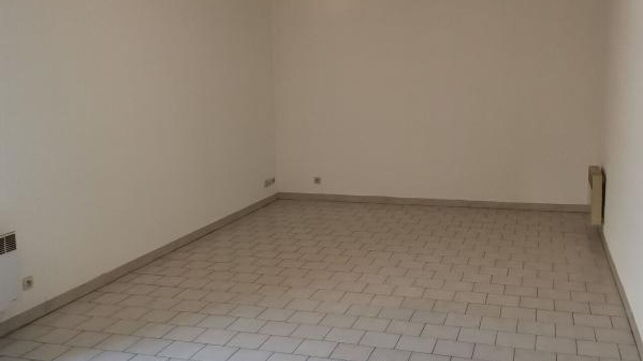 appartement 1 pièces 31 m2 à louer à Nîmes (30900)