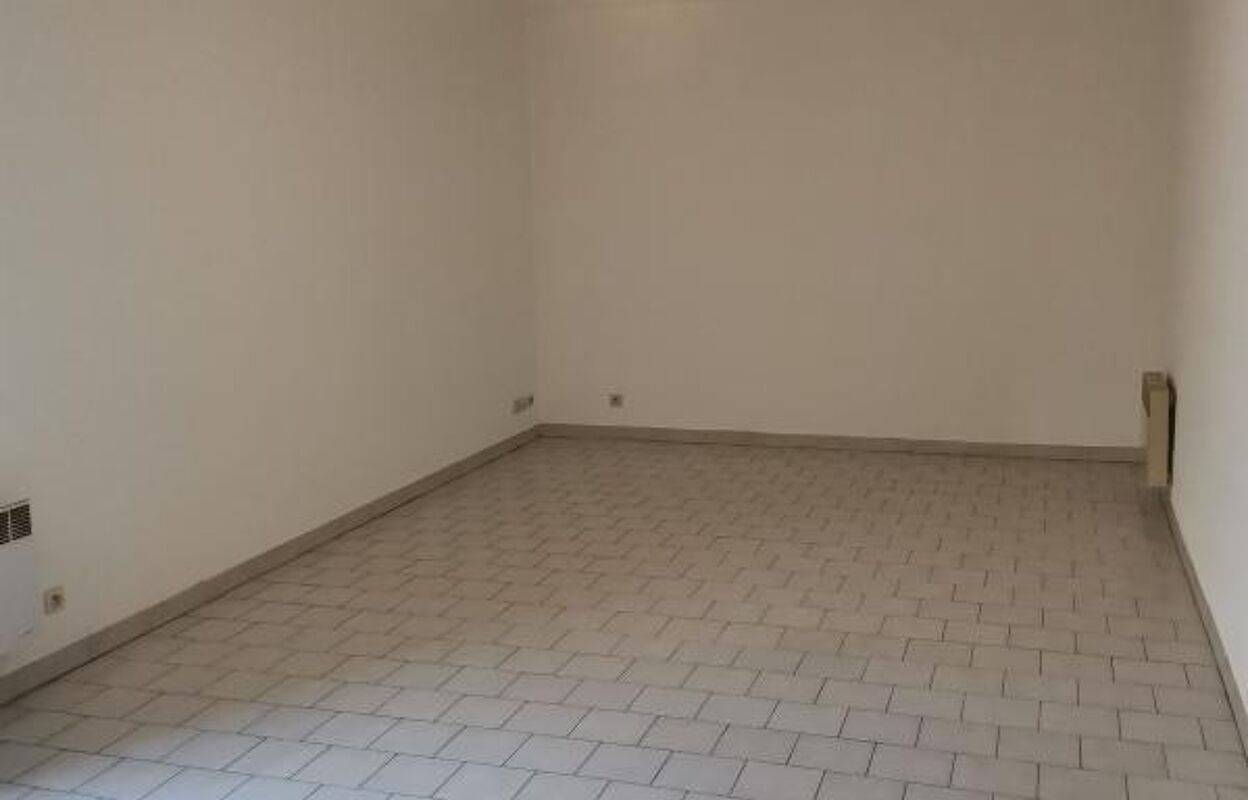 appartement 1 pièces 31 m2 à louer à Nîmes (30900)