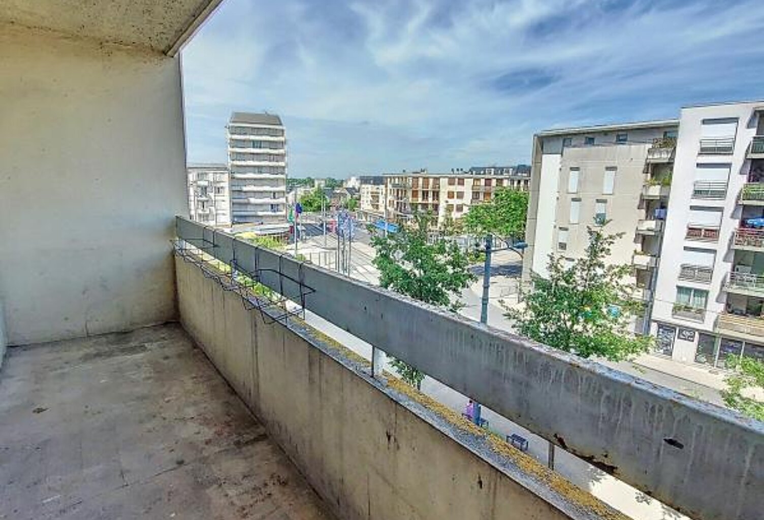 Appartement À Vendre — photo 1