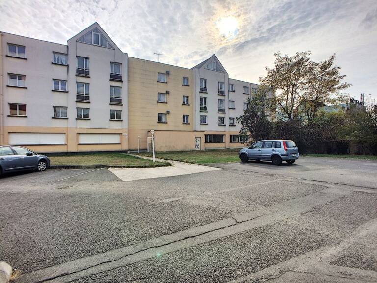 Place de parking - Montargis gare  ️  — photo 1