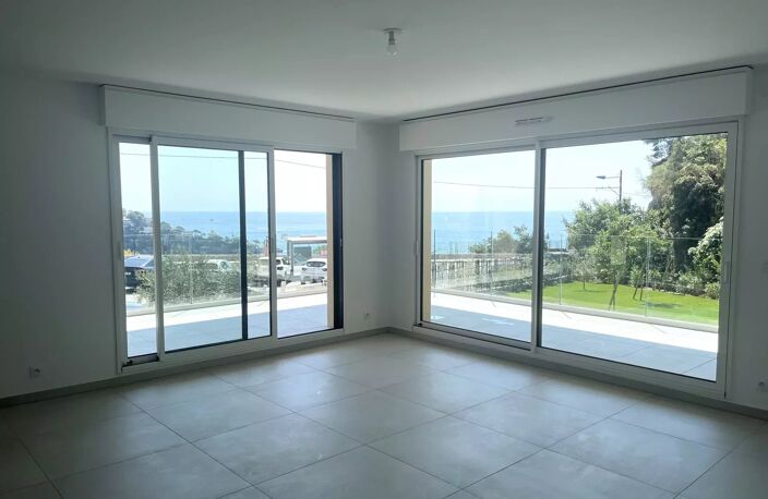 Bel appartement 4 pièces, neuf, vue mer — photo 2