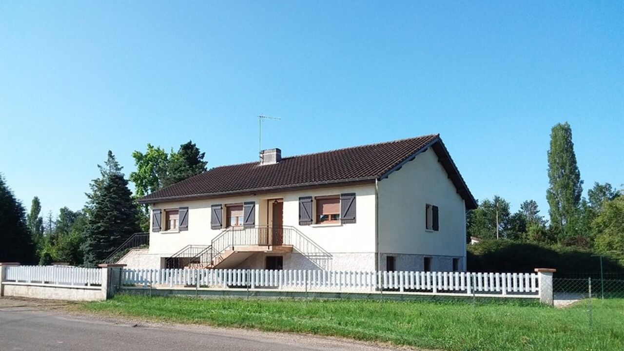 maison 5 pièces 110 m2 à vendre à Lamarche-sur-Saône (21760)