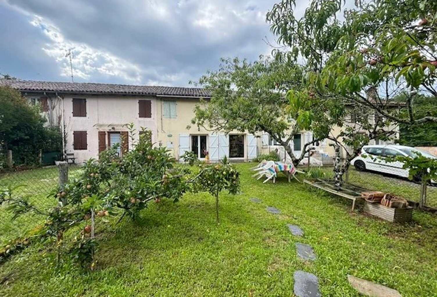 Maison jumelée — photo 1