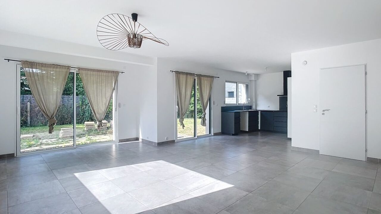 maison 6 pièces 137 m2 à vendre à Ballan-Miré (37510)