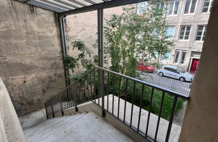Secteur Crêt de Roch, Immeuble en pleine propriété — photo 3