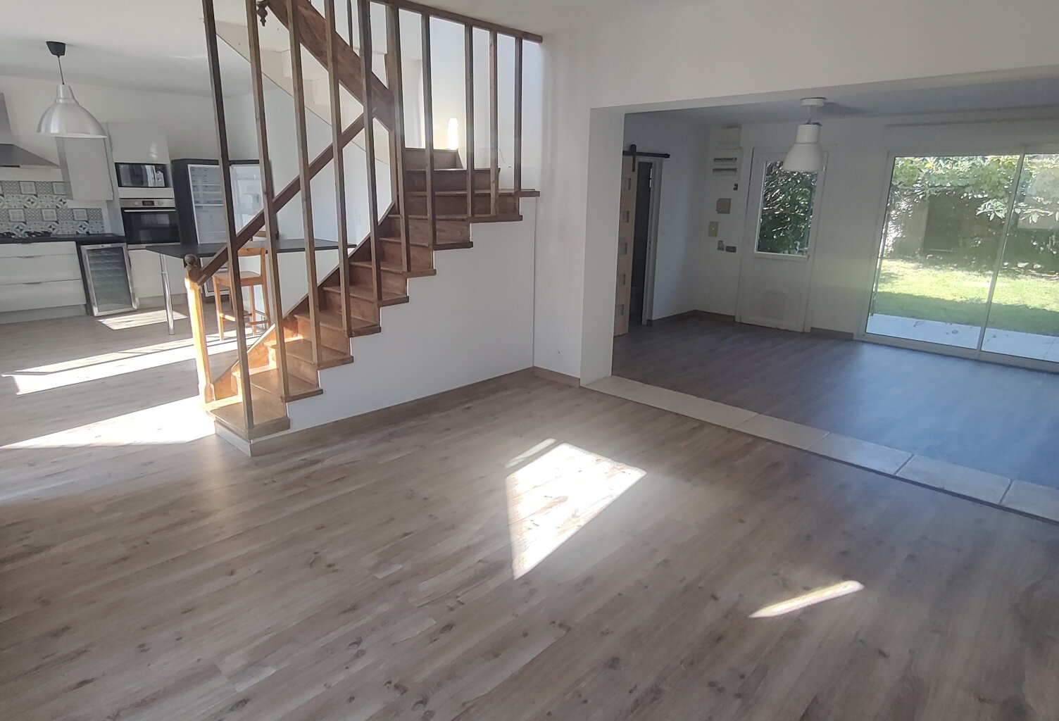 Vente maison 3 pièces 112 m² Saintes (17100) — photo 1