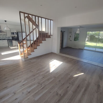 Maison 3 pièces 233200 €